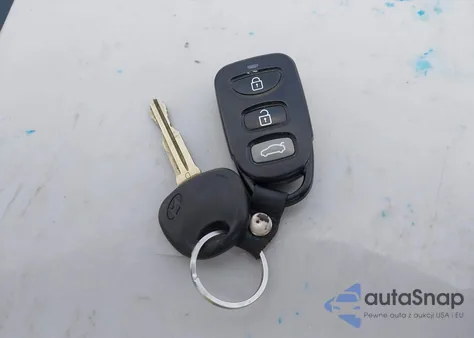 2008 Hyundai Elantra Gls/Se from USA, damaged, VIN KMHDU46D38U569500